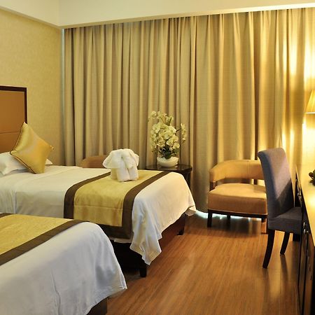 Conifer Garden Hotel Haikou  Exterior photo